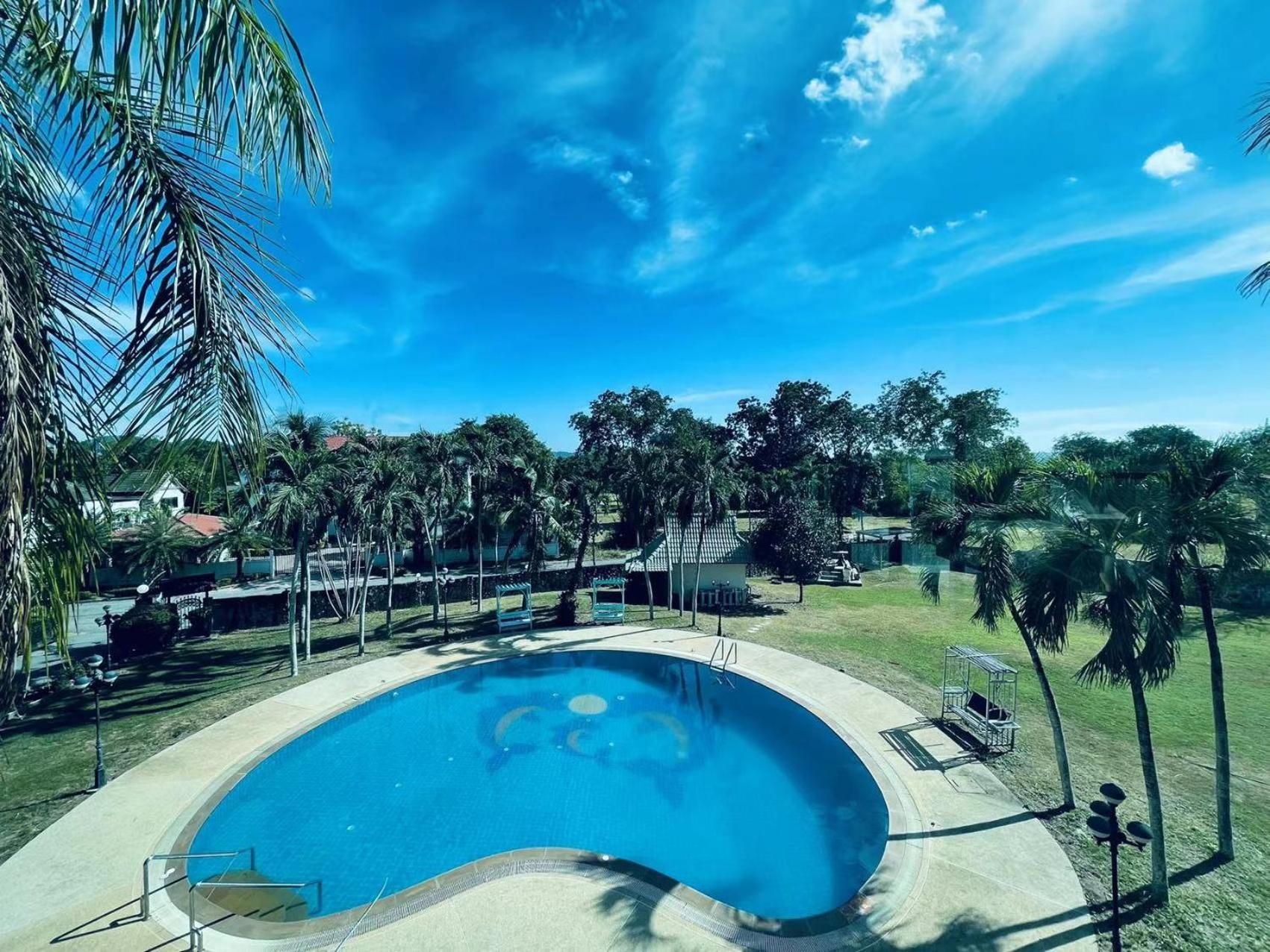 Phoenix Golf 10 Badroom Pool Villa Ban Huai Yai エクステリア 写真