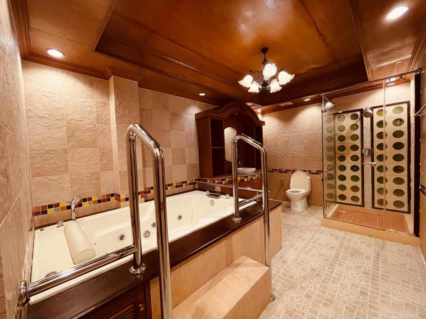 Phoenix Golf 10 Badroom Pool Villa Ban Huai Yai エクステリア 写真