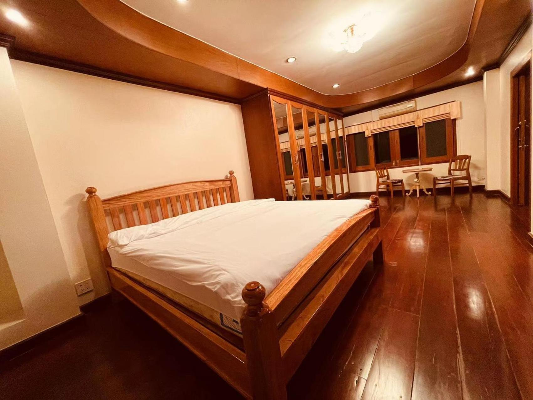 Phoenix Golf 10 Badroom Pool Villa Ban Huai Yai エクステリア 写真